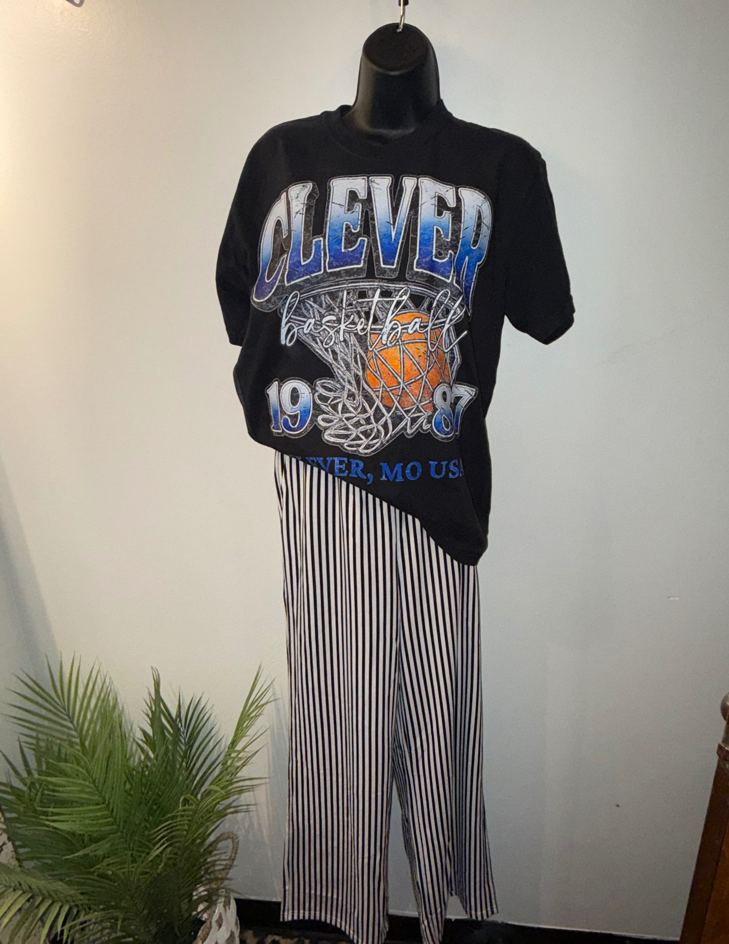 Clever Hoops Classic Tee